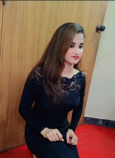 Afreen Pakistani - puta in Muscat Photo 2 of 3