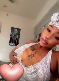 African Amira +91//879803//9148 - puta in Noida Photo 3 of 8