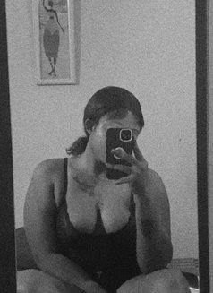 African Amira +91//879803//9148 - puta in Noida Photo 7 of 8