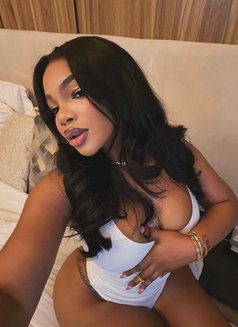 African Amira +91//879803//9148 - escort in Noida Photo 10 of 10