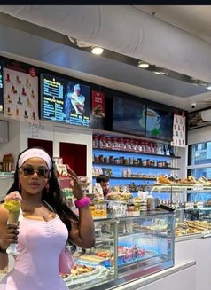 African Amira +91//879803//9148 - escort in Noida Photo 5 of 5