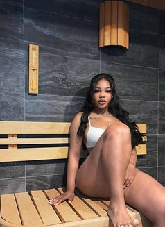 African Amira +91//879803//9148 - escort in Noida Photo 1 of 5