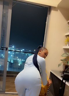African Anal Queen - puta in Noida Photo 1 of 3