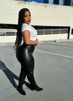 African Ashley +91//956181//9575 - escort in Pune Photo 11 of 17