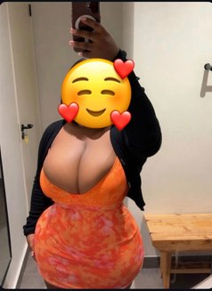 African Brendy +91//897446//3564 - puta in Jaipur Photo 7 of 7