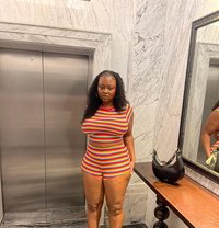 African Beela +91//879867//8734 - escort in Noida Photo 2 of 4