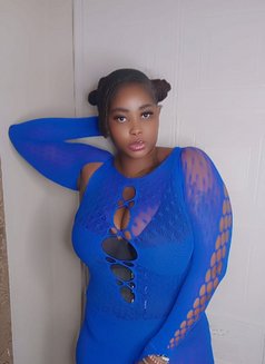 African Berry +91//923308//8294 - escort in Noida Photo 3 of 3