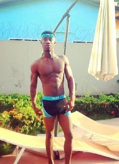 African Big Dick - Acompañantes masculino in Accra Photo 2 of 5