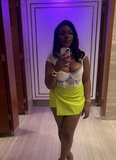 African BigBoobs Aisha +91//811902//6507 - puta in Gurgaon Photo 3 of 8