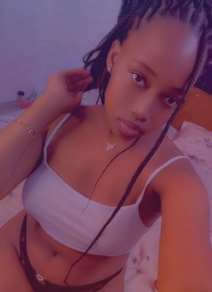 African Call Girl Sera for Sex - puta in Mumbai Photo 1 of 4