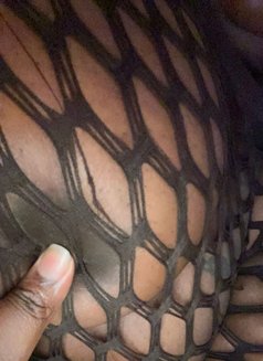 African Cindy +91//638632//6237 - puta in Noida Photo 10 of 10