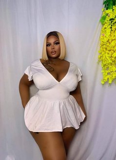 African Cindy +91//743911//0497 - escort in New Delhi Photo 6 of 9