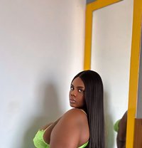African Cindy +91//986292//4086 - puta in Noida