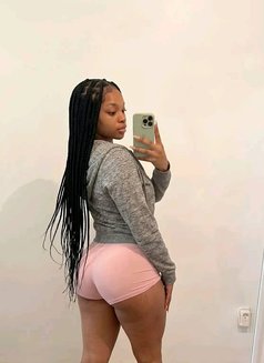 African Coco +91//635963//9723 - escort in Mumbai Photo 1 of 9