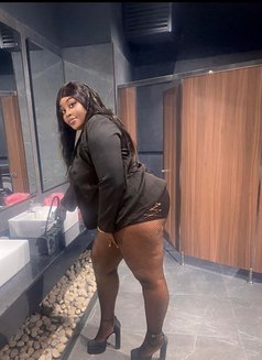 African Damsel +91//961255//2965 - escort in Gurgaon Photo 2 of 4