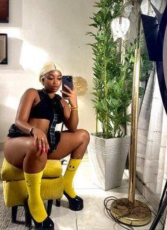 African Diamond +91//907104//2461 - escort in Candolim, Goa Photo 2 of 5