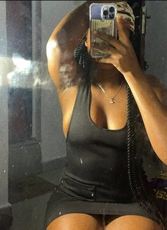 African Doreen +91//897418//0108 - puta in Gurgaon Photo 6 of 6