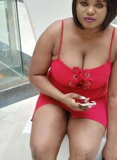 African Ella +91//879472//7702 - puta in Rajkot Photo 1 of 3