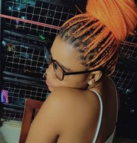 Daisy African ( +91 // 84130 // 90802) - puta in Noida