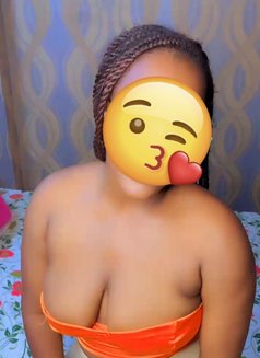 African Escort Girl Ac Room 🌬️ R - escort in New Delhi Photo 3 of 5