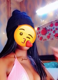 African Escort Girl & 🌬Ac Room 🥶🌬️ - puta in New Delhi Photo 5 of 5