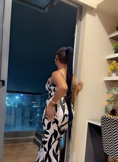 African Escort Girl🥶ac Room 🌬️ - escort in Noida Photo 2 of 4