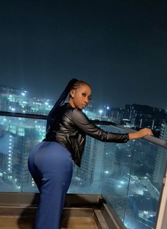 African Escort Girl🥶ac Room 🌬️ - escort in Noida Photo 3 of 4