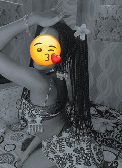 African Escort Girl Real - puta in New Delhi Photo 9 of 9