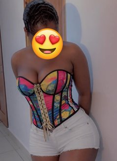 African Escort Girl - escort in Chennai Photo 3 of 6