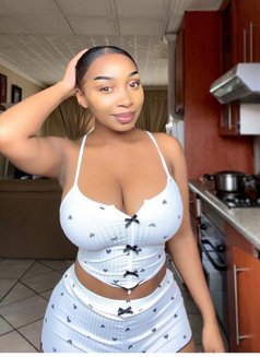 African Escort Girl - escort in New Delhi Photo 4 of 4