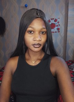 African Escort Girl - escort in New Delhi Photo 2 of 11