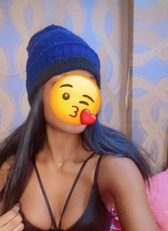 African Escort Girl - puta in New Delhi Photo 5 of 5
