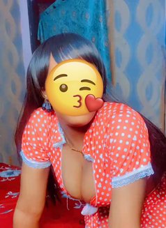 African Escort Girl - puta in New Delhi Photo 8 of 10