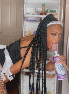 African Escort Girl - escort in Noida Photo 1 of 5