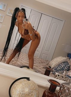 African Escort Girl - escort in Noida Photo 5 of 5