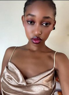 African Escort Girl - puta in Noida Photo 4 of 4