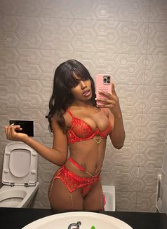 African Escort Girl - escort in Noida Photo 3 of 6