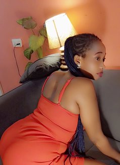 African Escort Girl AC ROOM - escort in Noida Photo 3 of 5