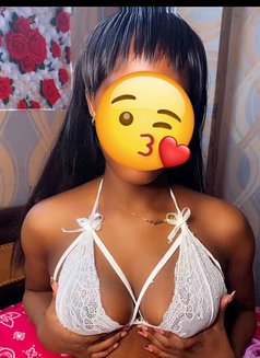 African Escort Julia 🥶Ac Room 🌬️ - escort in New Delhi Photo 3 of 7