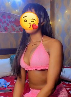 African Escort Julia 🥶Ac Room 🌬️ - escort in New Delhi Photo 11 of 11