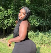 African Escort ( +91 // 87878 // 56607 ) - escort in Noida