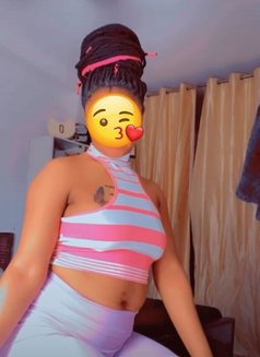 African Flower Girl - escort in Noida Photo 3 of 7