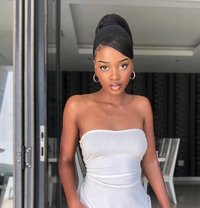 African Girl (+91  70854  74754) - puta in Noida