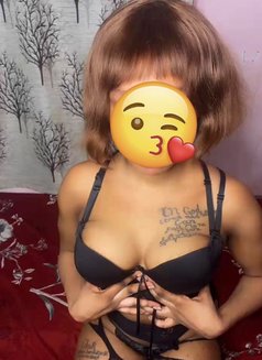 African Girl Air Conditionerš„¶ Room - escort in New Delhi Photo 3 of 5
