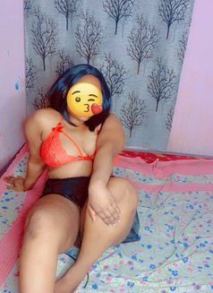 African Girl 🌬️ Cam & Real Meeting - puta in New Delhi Photo 1 of 5