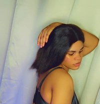 African Girl Daisy ( +91/8413/0908/02) - escort in Noida