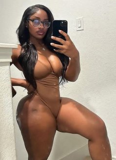 African Girl Juicy Pussy - puta in Chennai Photo 5 of 5