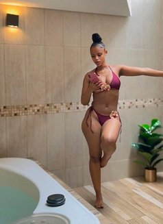 African Girl Juicy Pussy - escort in Gurgaon Photo 2 of 5