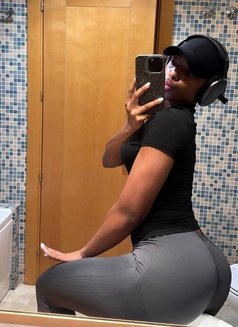 African Girl Melody - escort in Faridabad Photo 1 of 3