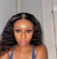 African Girl Queen - puta in Noida Photo 1 of 4